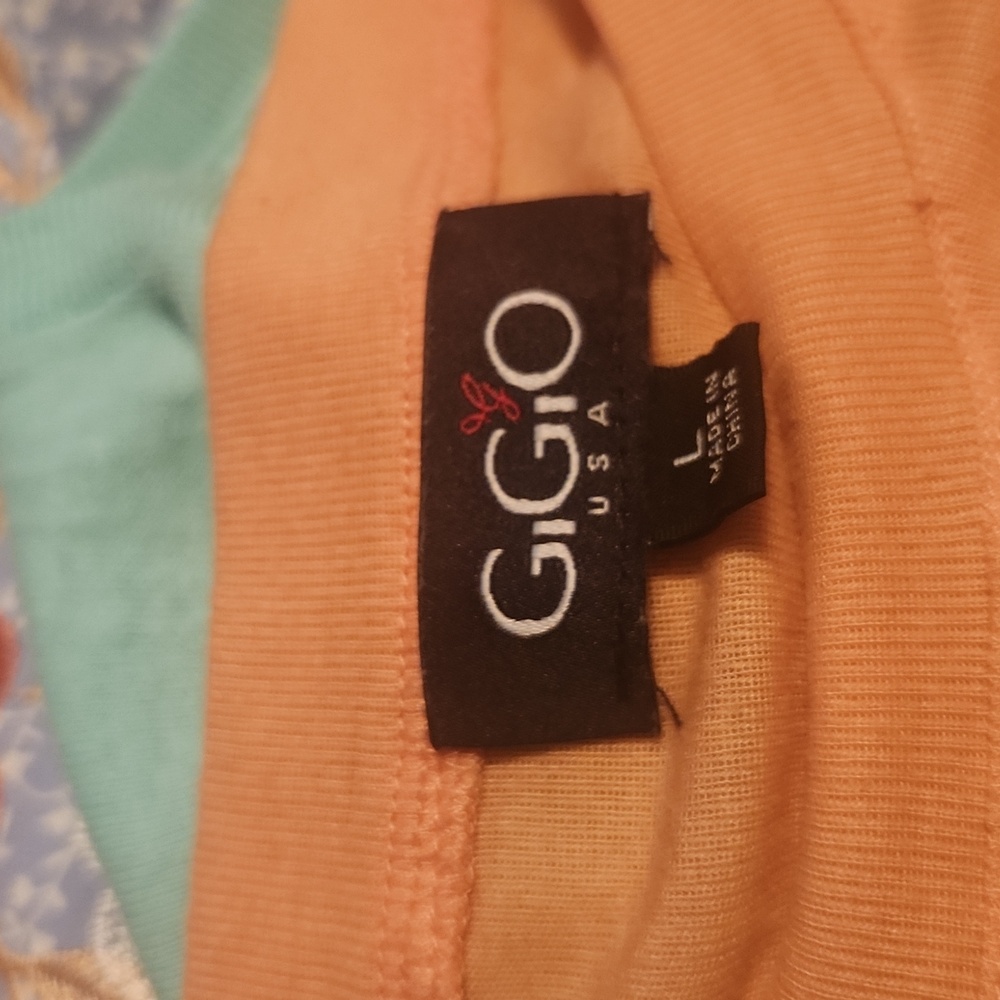 Gigio Women's Top View 3